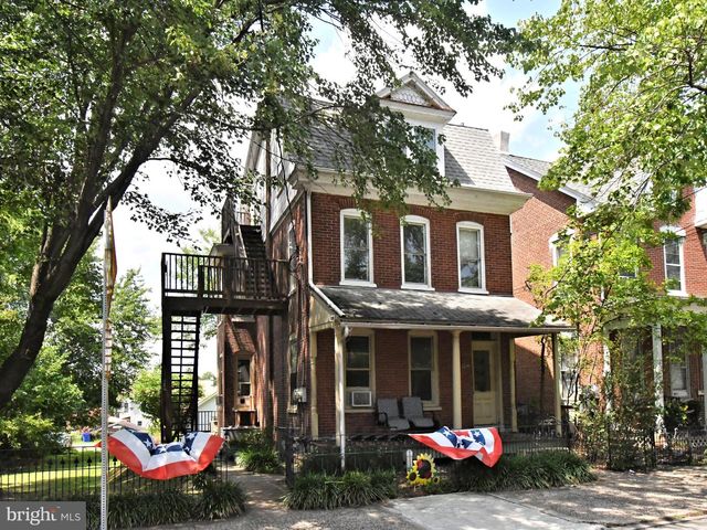657 N CHARLOTTE ST, Pottstown, PA 19464