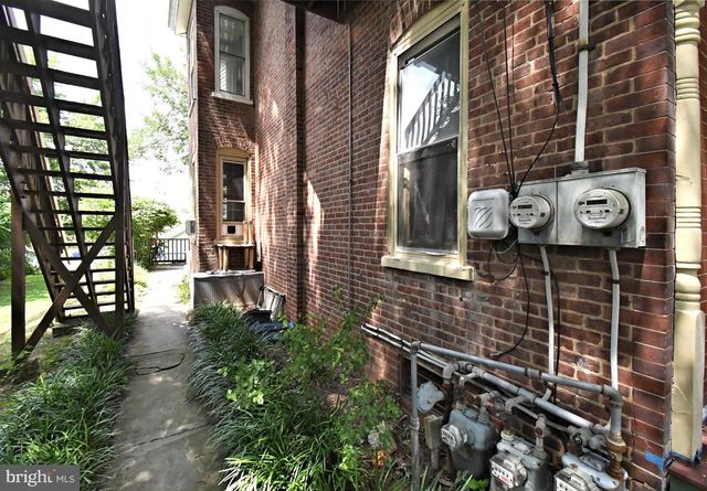 657 N CHARLOTTE ST, Pottstown, PA 19464