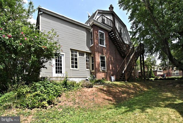 657 N CHARLOTTE ST, Pottstown, PA 19464