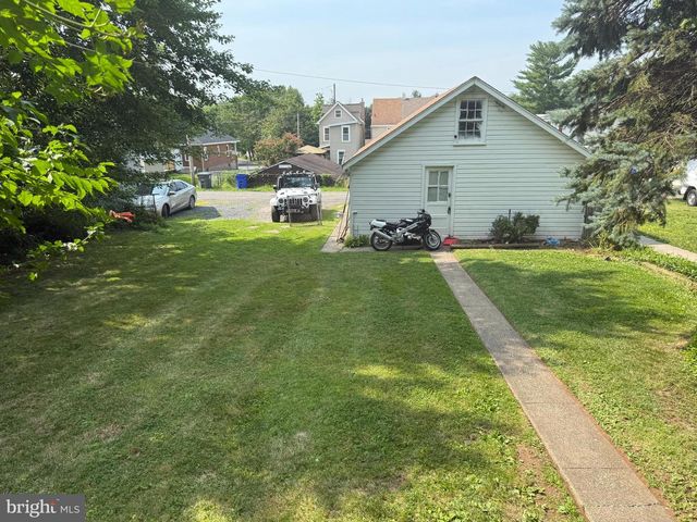 657 N CHARLOTTE ST, Pottstown, PA 19464