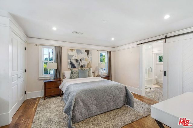 3726 Laurel Canyon Boulevard, Studio City, CA 91604