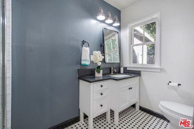 3726 Laurel Canyon Boulevard, Studio City, CA 91604