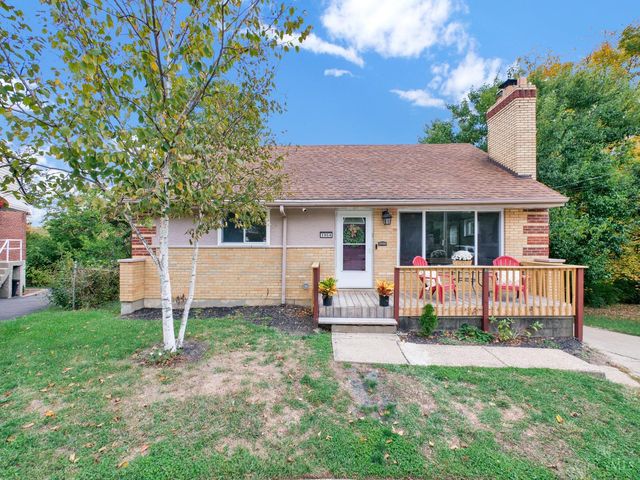 1054 Grayview Court, Cincinnati, OH 45224