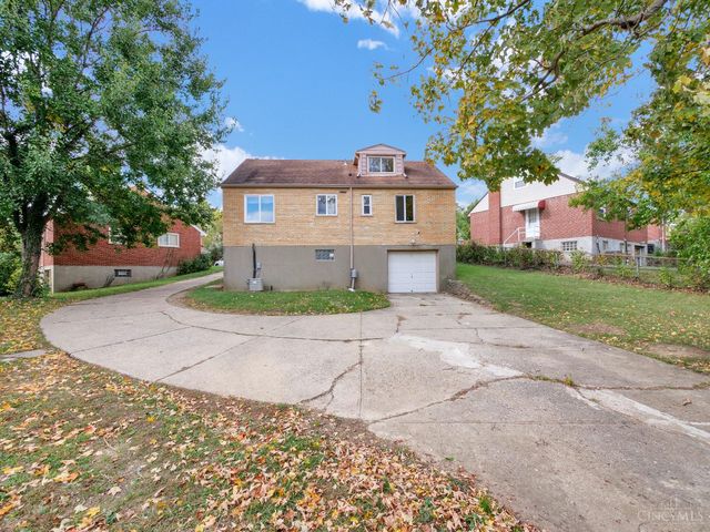 1054 Grayview Court, Cincinnati, OH 45224