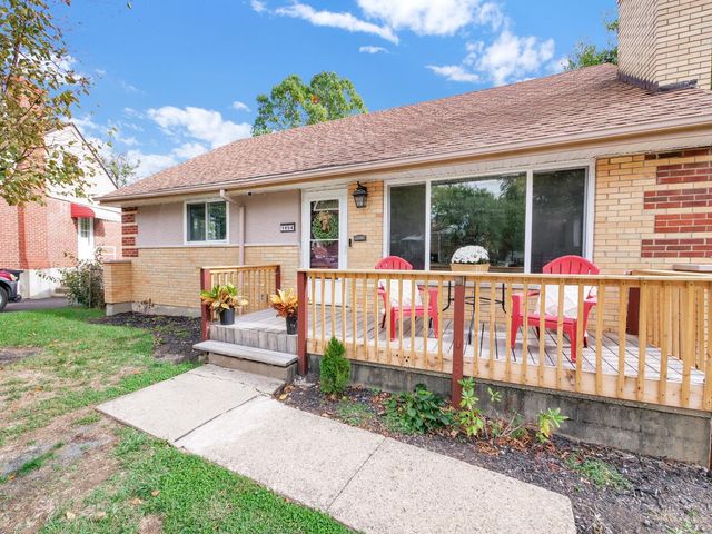 1054 Grayview Court, Cincinnati, OH 45224