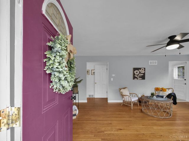 1054 Grayview Court, Cincinnati, OH 45224