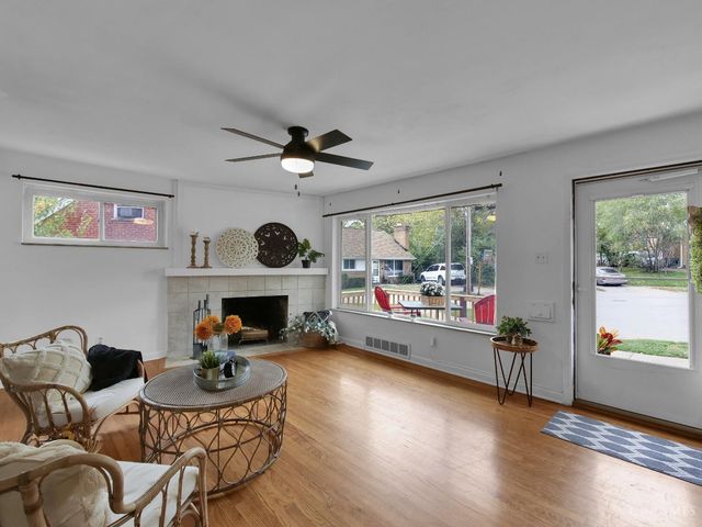 1054 Grayview Court, Cincinnati, OH 45224