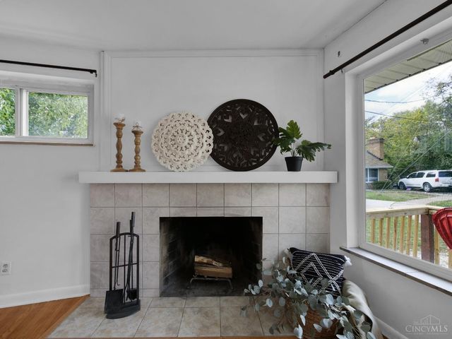 1054 Grayview Court, Cincinnati, OH 45224