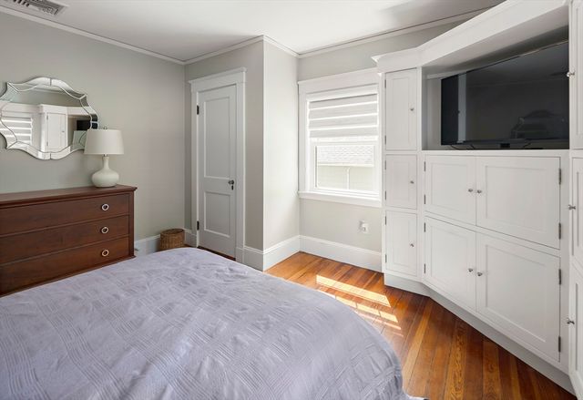 667 Salem St, Lynnfield, MA 01940