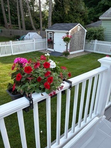 667 Salem St, Lynnfield, MA 01940