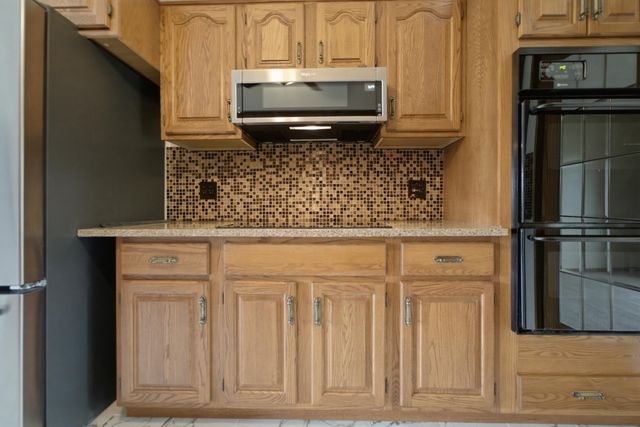 5794 E 107th Place, Crown Point, IN 46307