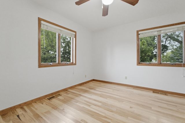 5794 E 107th Place, Crown Point, IN 46307