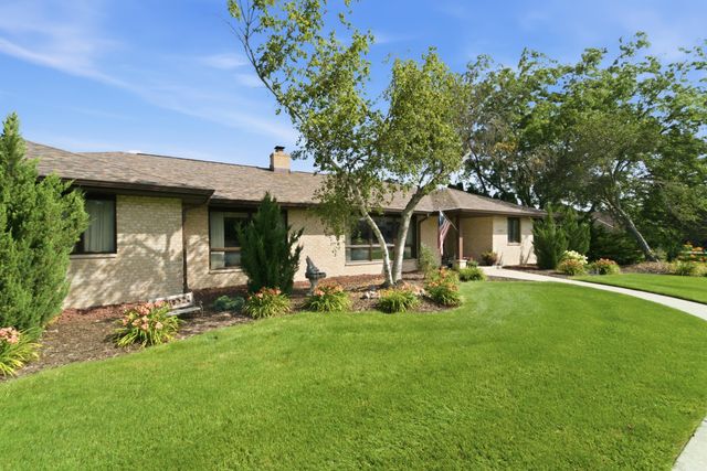 5794 E 107th Place, Crown Point, IN 46307