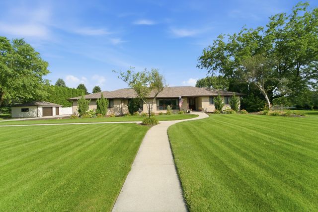 5794 E 107th Place, Crown Point, IN 46307