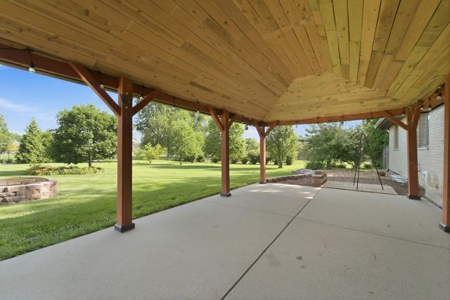 5794 E 107th Place, Crown Point, IN 46307