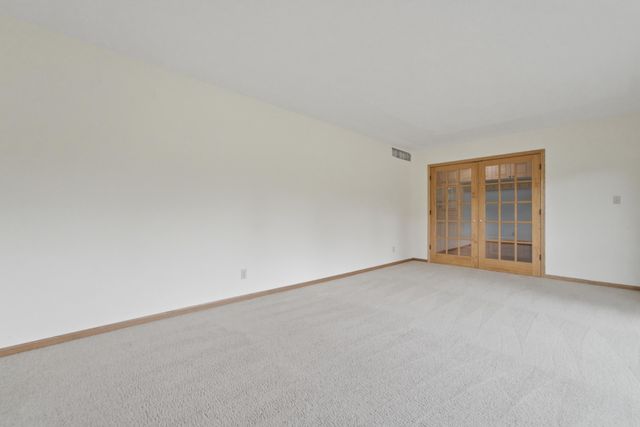 5794 E 107th Place, Crown Point, IN 46307