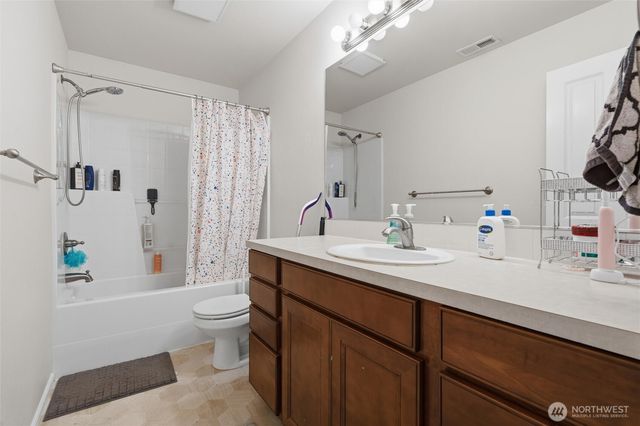 4589 Strathmore Circle SW, Port Orchard, WA 98367