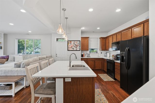 4589 Strathmore Circle SW, Port Orchard, WA 98367