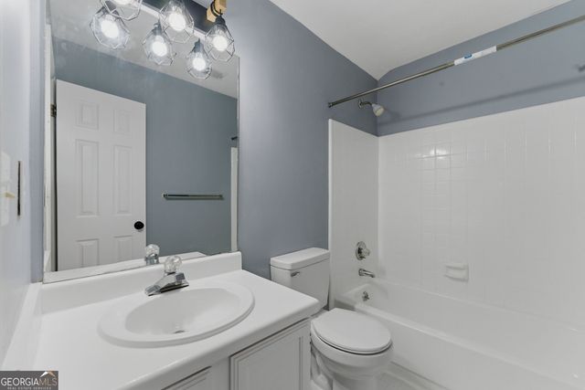 2216 Wellington Circle, Lithonia, GA 30058