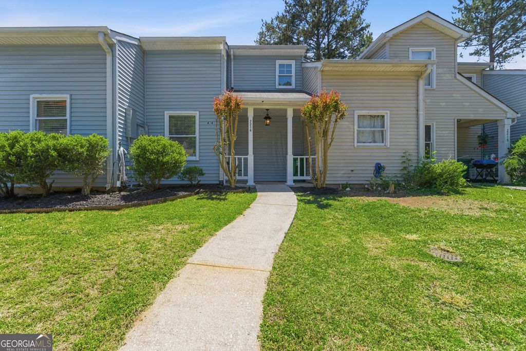 2216 Wellington Circle, Lithonia, GA 30058