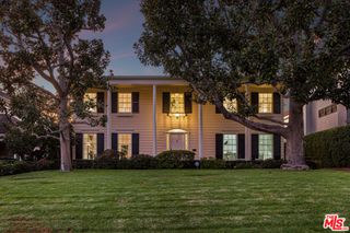625 N Sierra Drive, Beverly Hills, CA 90210