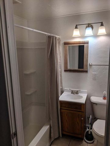 1620 Madison STREET, Manitowoc, WI 54220