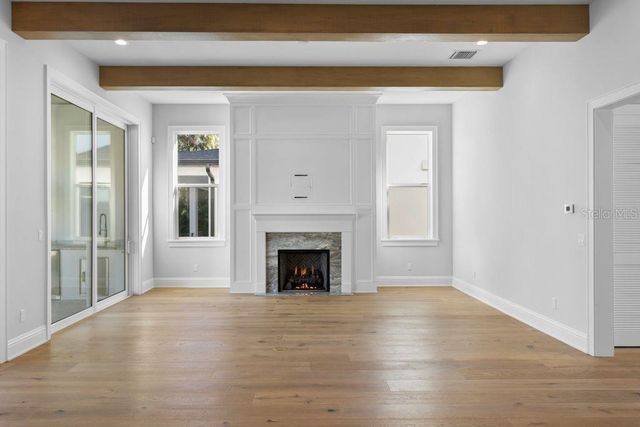 5019 W DICKENS AVENUE, Tampa, FL 33629