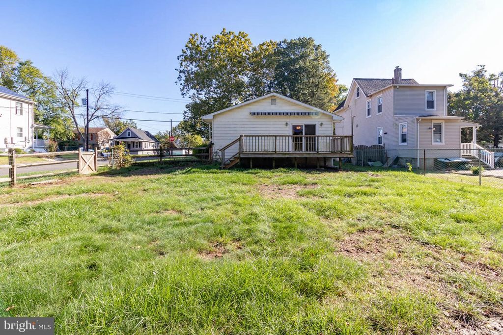 5 LINCOLN AVE, BURLINGTON, NJ 08016 — photo 5