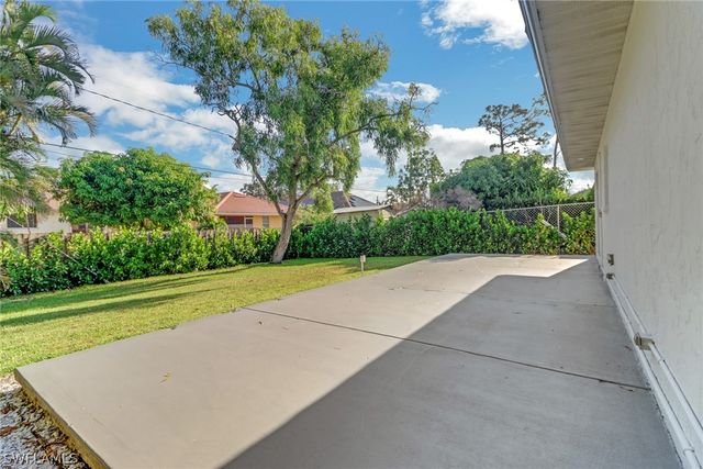 779 108th AVE N, Naples, FL 34108