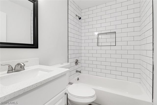 779 108th AVE N, Naples, FL 34108