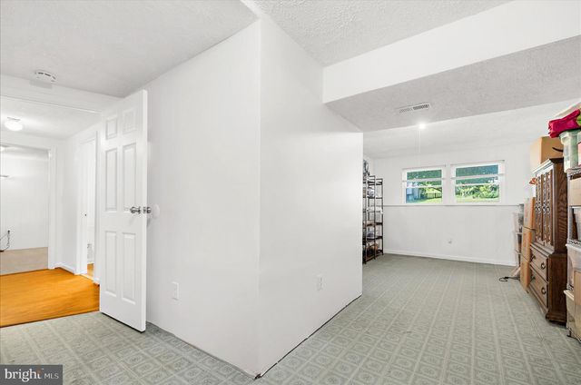 7013 MACBETH WAY, Sykesville, MD 21784