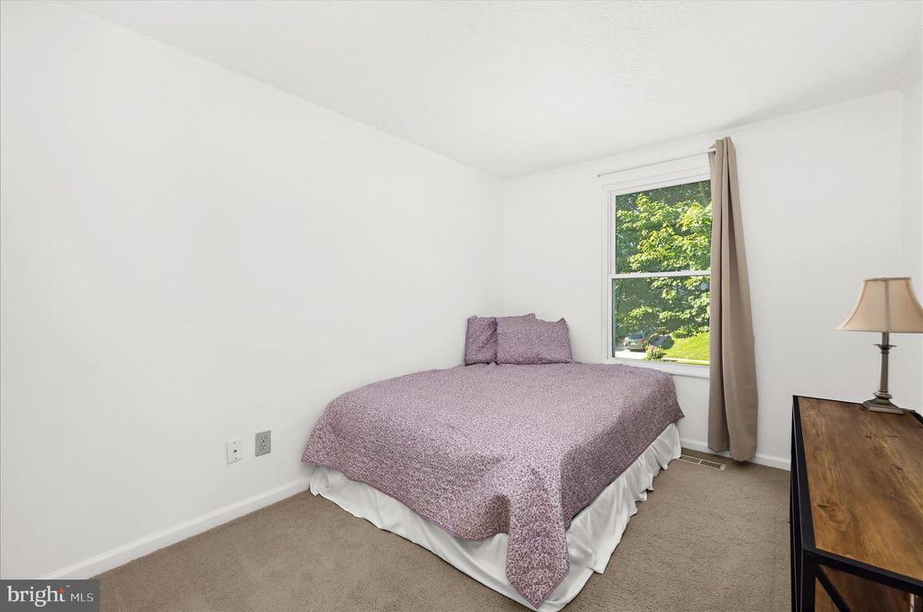 Image 16 of property listing at 7013 MACBETH WAY, Sykesville, MD 21784