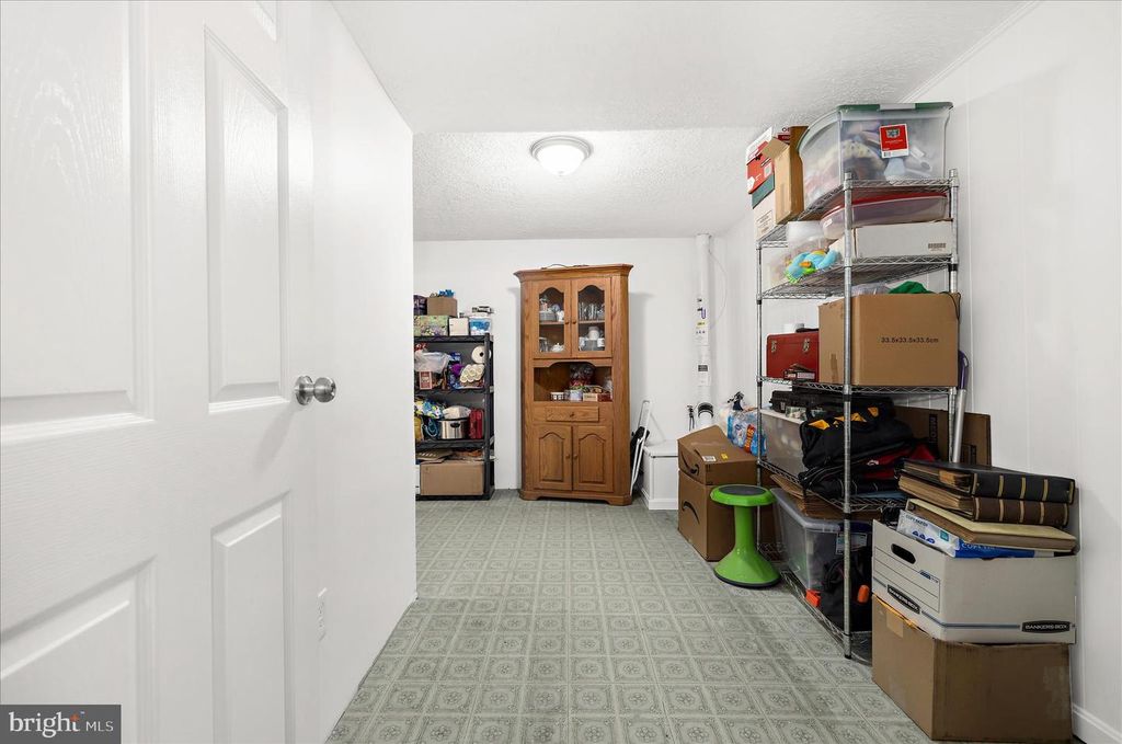 Image 30 of property listing at 7013 MACBETH WAY, Sykesville, MD 21784