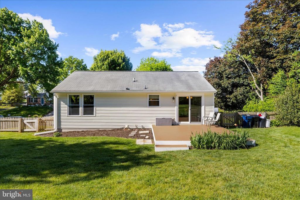 Image 40 of property listing at 7013 MACBETH WAY, Sykesville, MD 21784