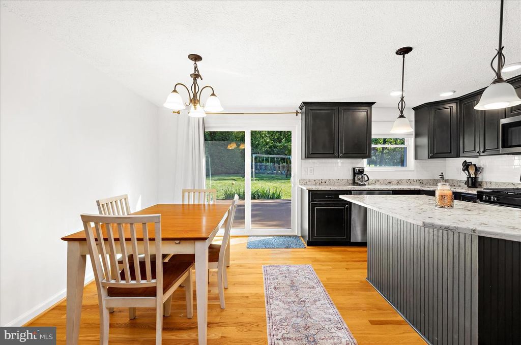 Image 9 of property listing at 7013 MACBETH WAY, Sykesville, MD 21784