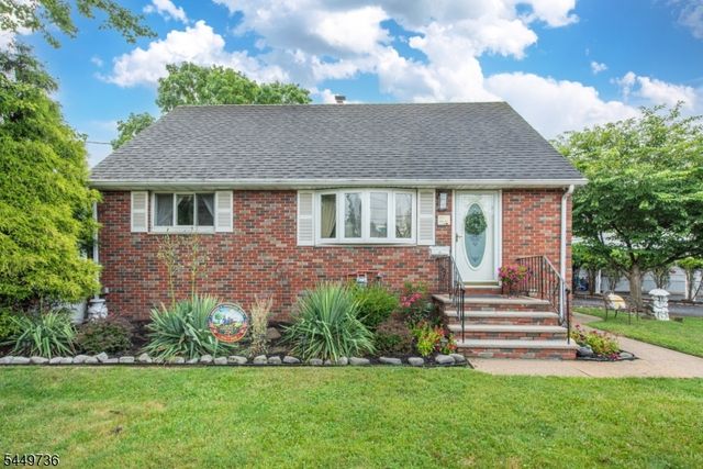 24 Filippone Way, Woodland Park, NJ 07424