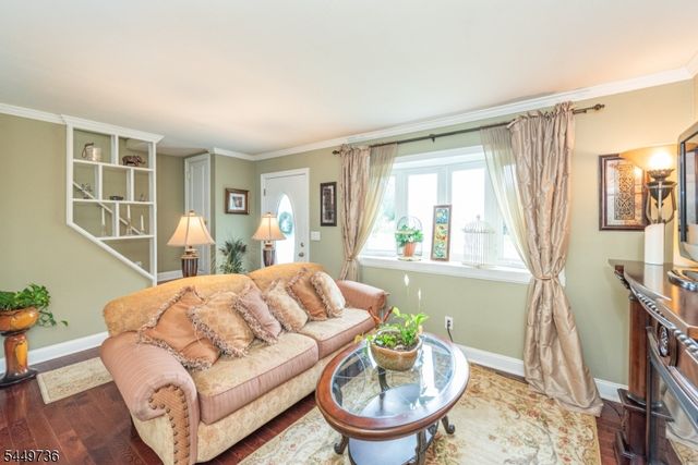 24 Filippone Way, Woodland Park, NJ 07424