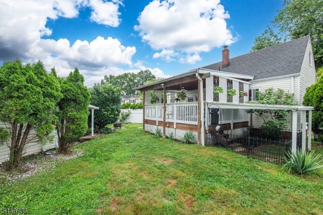 24 Filippone Way, Woodland Park, NJ 07424