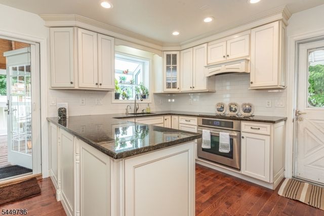 24 Filippone Way, Woodland Park, NJ 07424