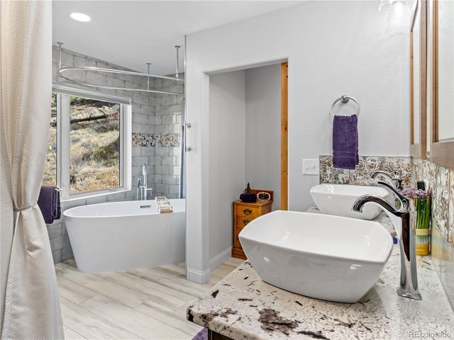 1267 Upper Venner Road, Estes Park, CO 80517