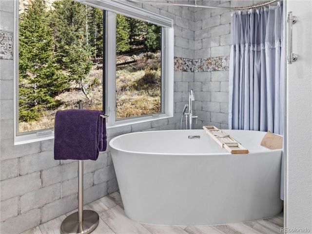 1267 Upper Venner Road, Estes Park, CO 80517