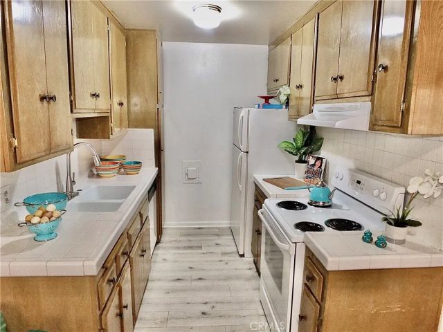 545 Chestnut Avenue 203, Long Beach, CA 90802