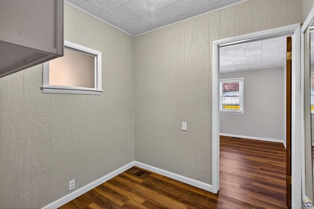 554 W 15th ST, Horton, KS 66439