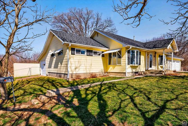 554 W 15th ST, Horton, KS 66439