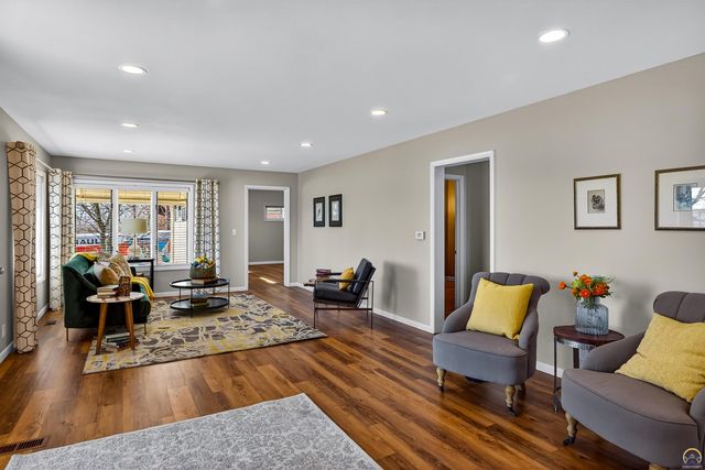 554 W 15th ST, Horton, KS 66439