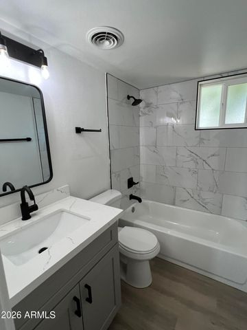 3630 N 15TH Avenue, Phoenix, AZ 85015