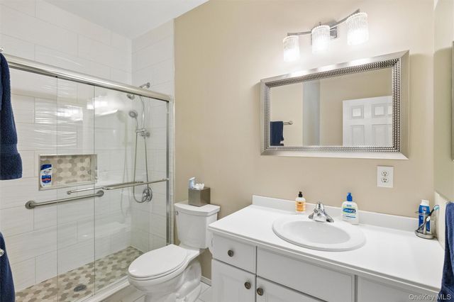 161 Brattle Circle, Melville, NY 11747