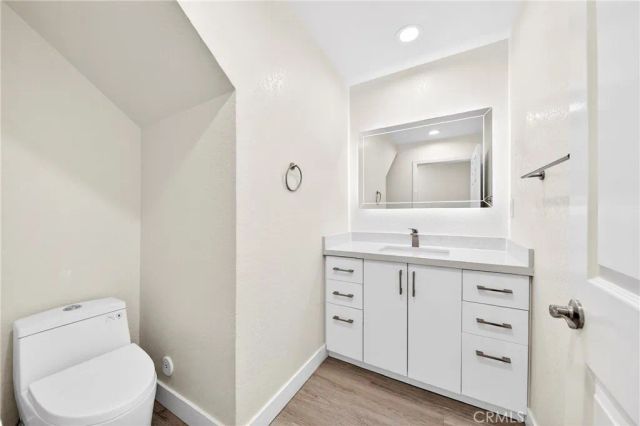 19361 Plummer Street, Northridge, CA 91324