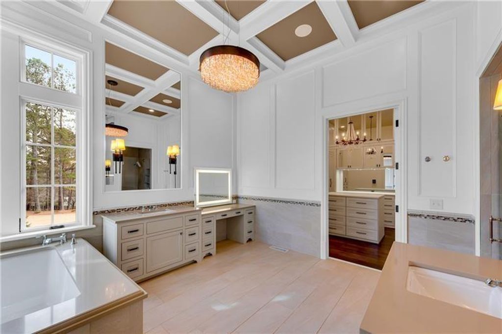 Image 29 of property listing at 560 Lost River Bend, Milton, GA 30004