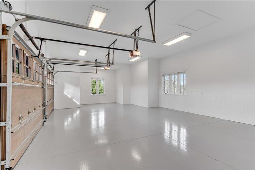 Image 47 of property listing at 560 Lost River Bend, Milton, GA 30004